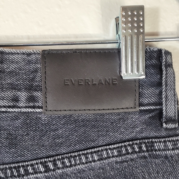 Everlane Curvy 90s Cheeky Straight Jean Size 25 Cropped Organic Gray Button Fly - Picture 8 of 13